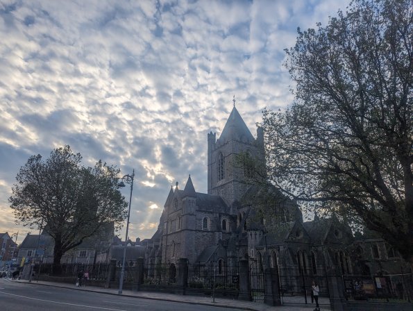 PXL_20240520_184058664